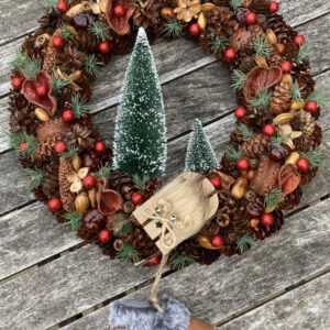 Závěsný Vánoční věnec se sněhulemi