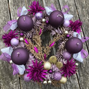 Adventní svícen fialový